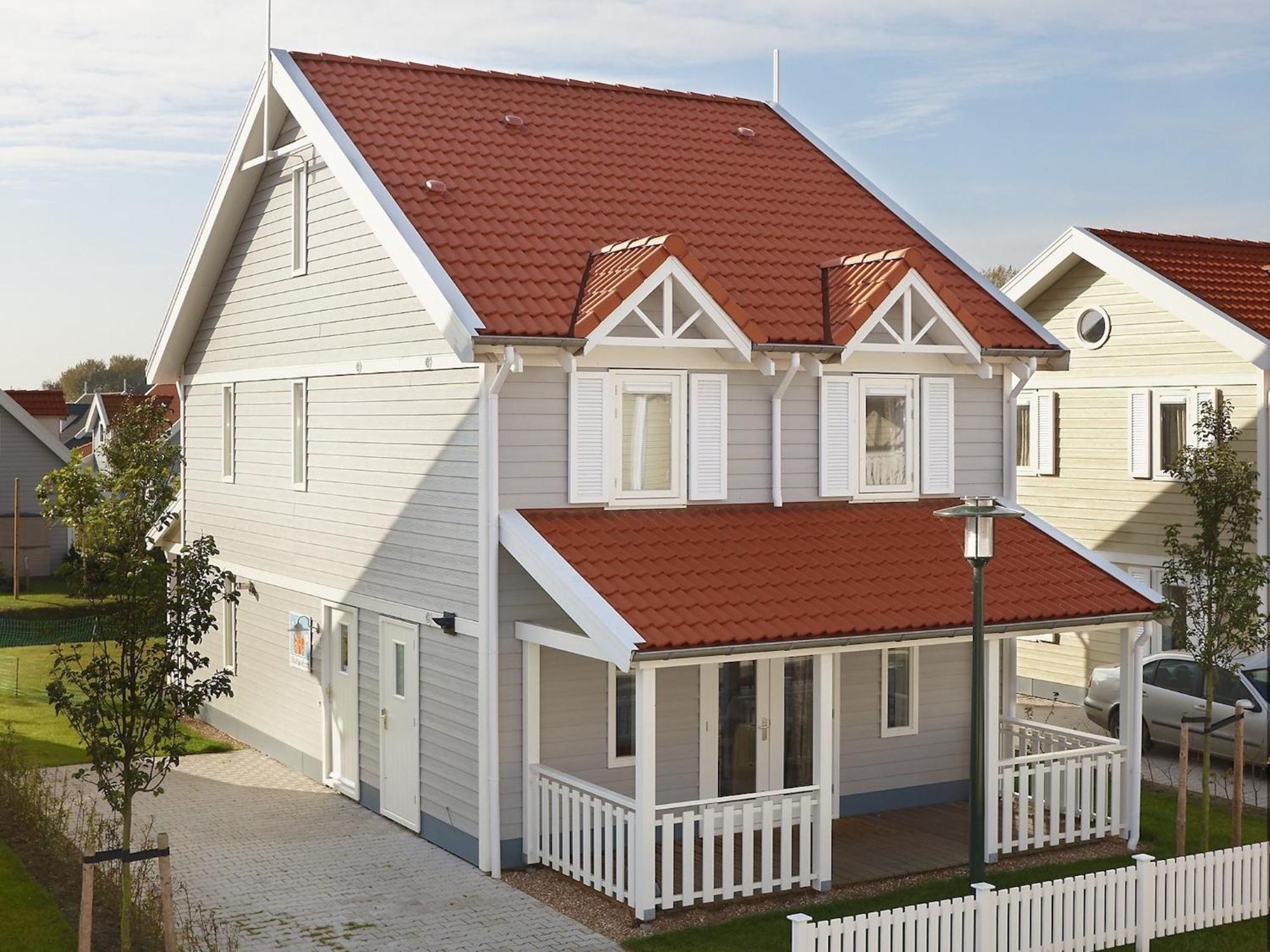 Restyled With Whirlpool, Near The Grevelingen Villa Bruinisse